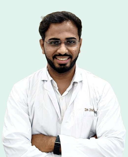 Dr. Dhyey Saradhara, Oral and Maxillofacial Surgeon at Roots Dental Care
